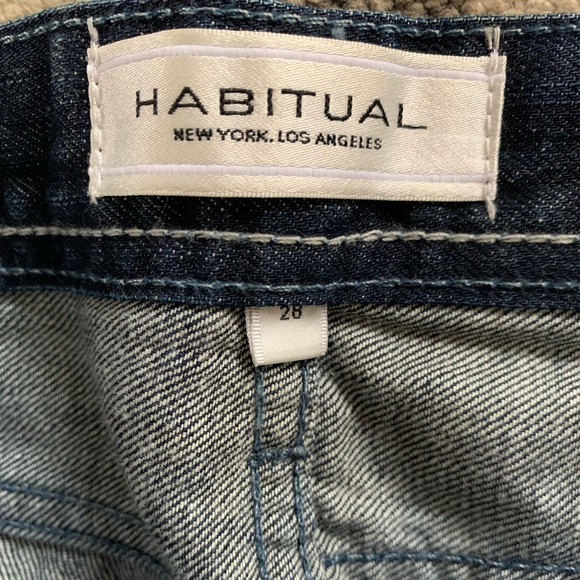 Habitual Bermuda jean denim shorts 28 distressed - Picture 5 of 6